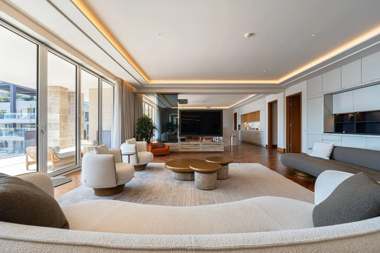 Condo 4 bedrooms