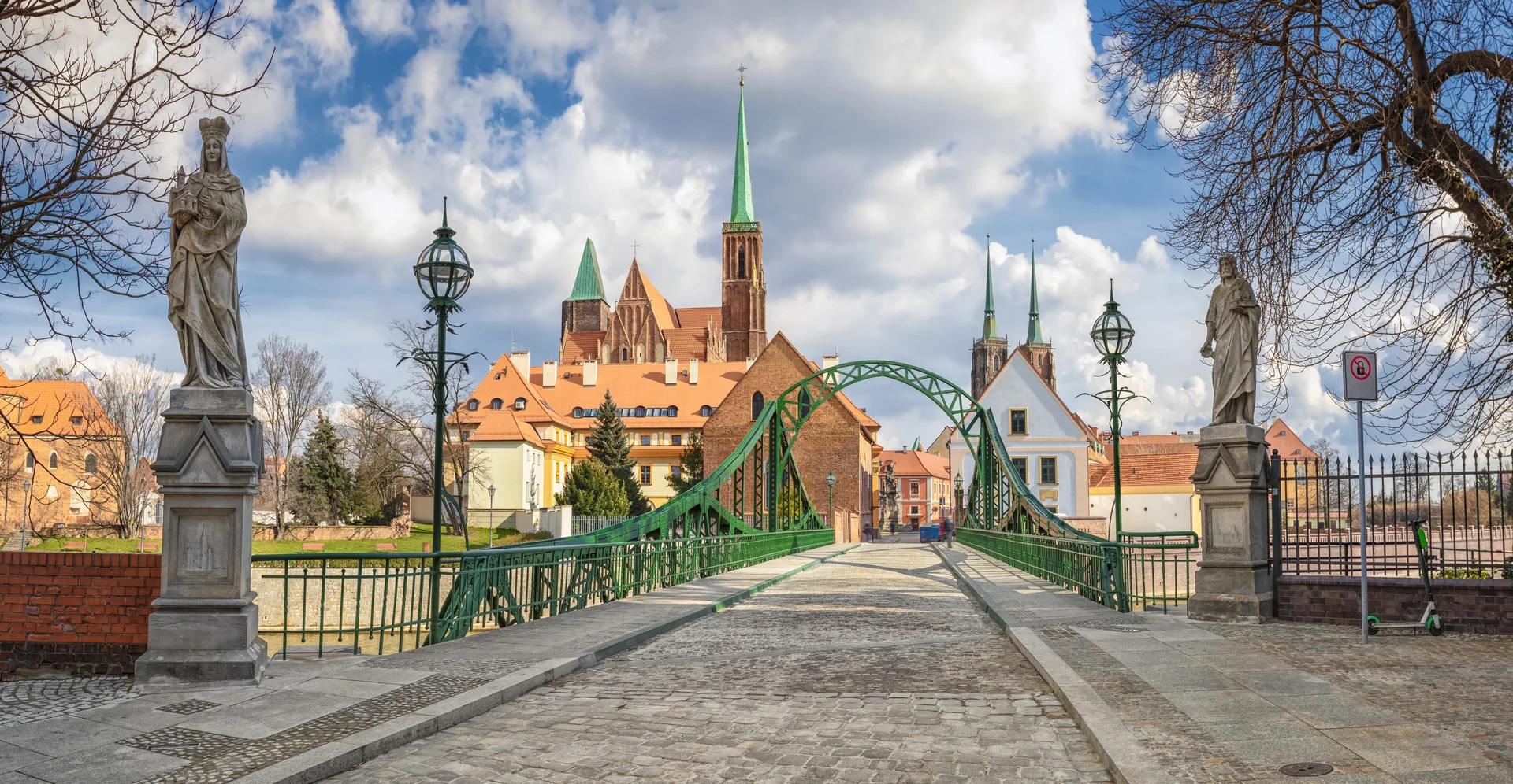 Tumski Bridge (Most Tumski) in Wrocław, Poland