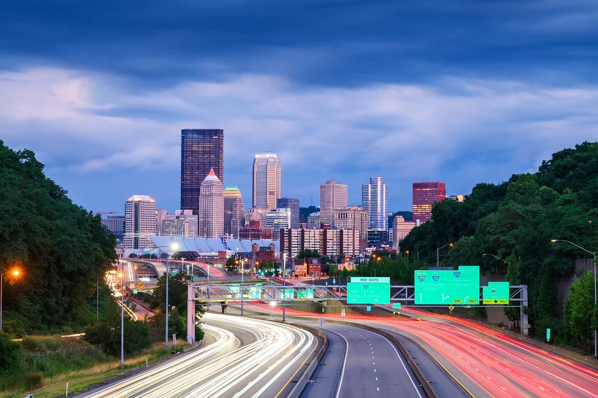 Питтсбург, Пенсильвания, США Downtown City Skyline