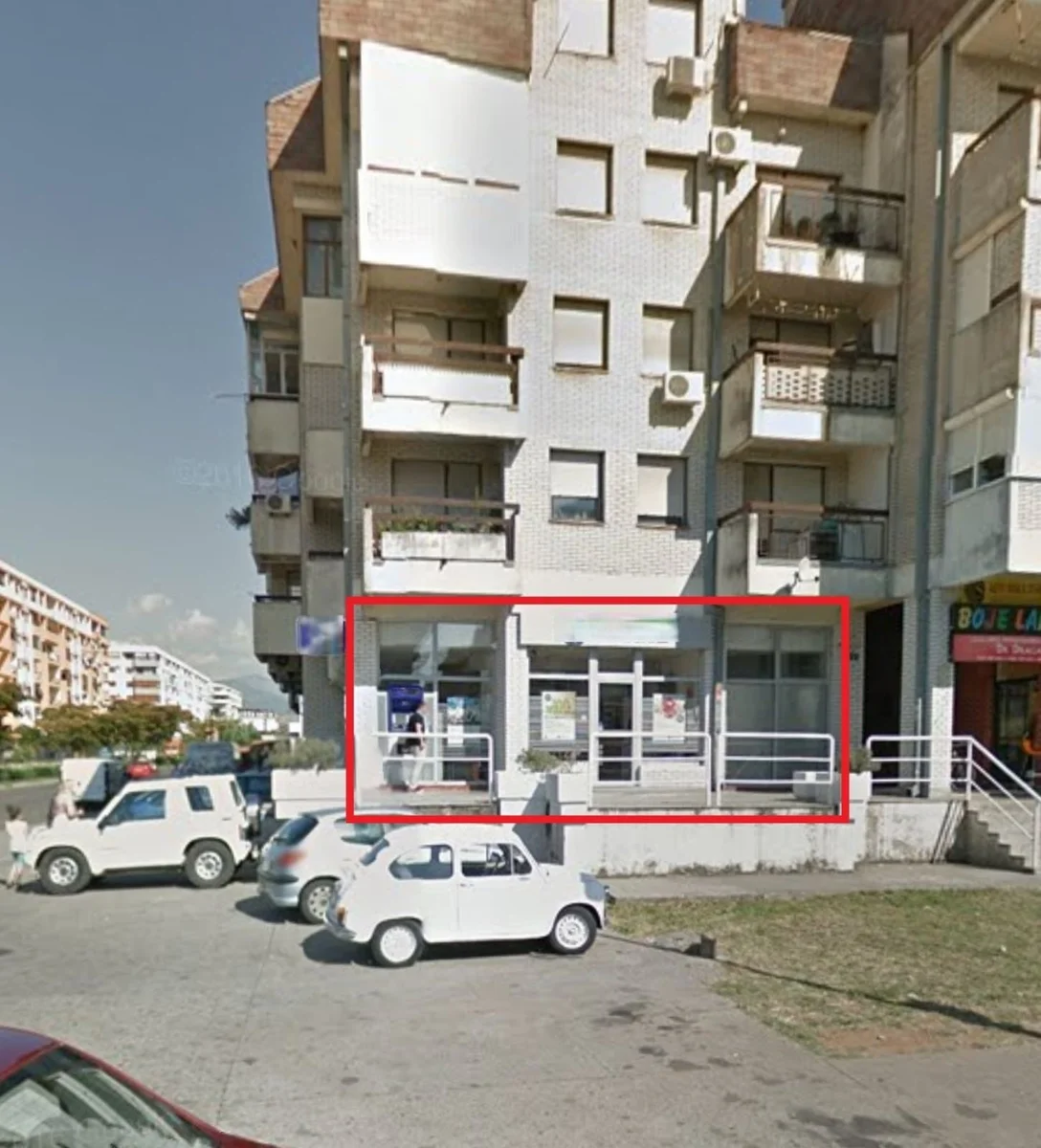 Commercial property 125 m²