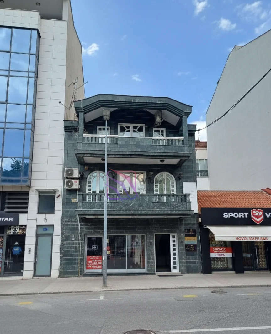 Commercial property 490 m²
