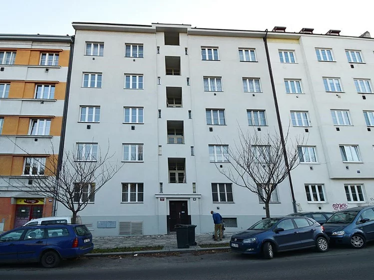 2 room apartment for sale in Prague, Czech Republic for € 140,193