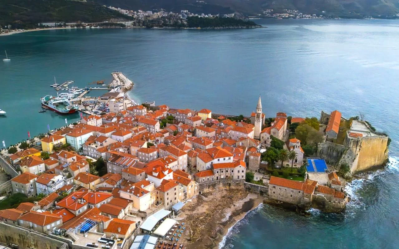 Apartment in Budva, Gospoština