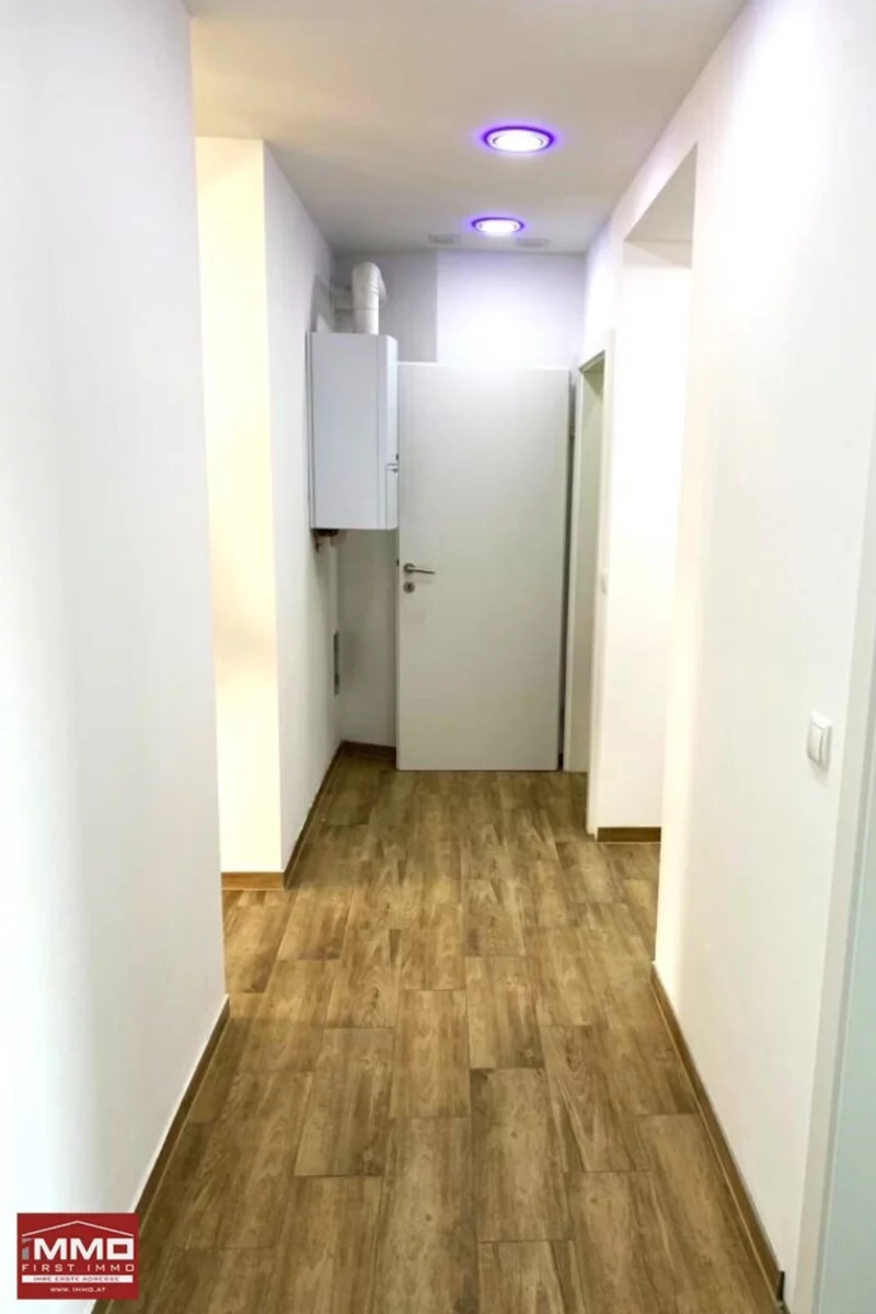 corridor in a flat in Vienna