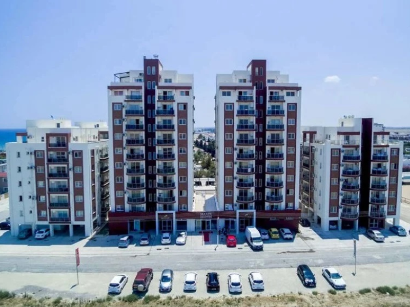View of an apartment building