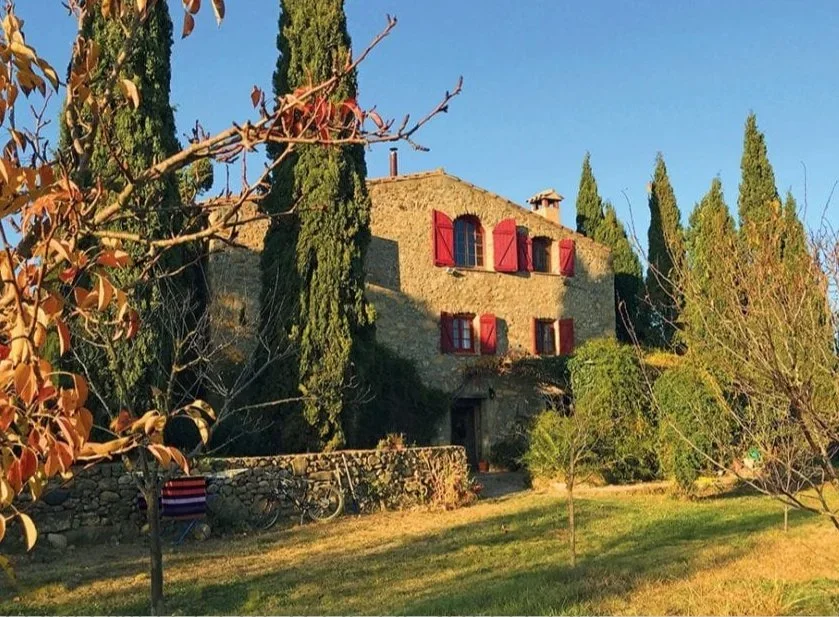 Каменный дом-масия в Бесалу, Жирона