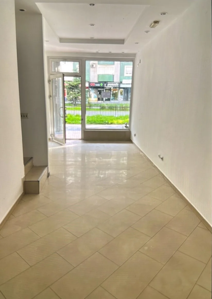 Office 80 m²