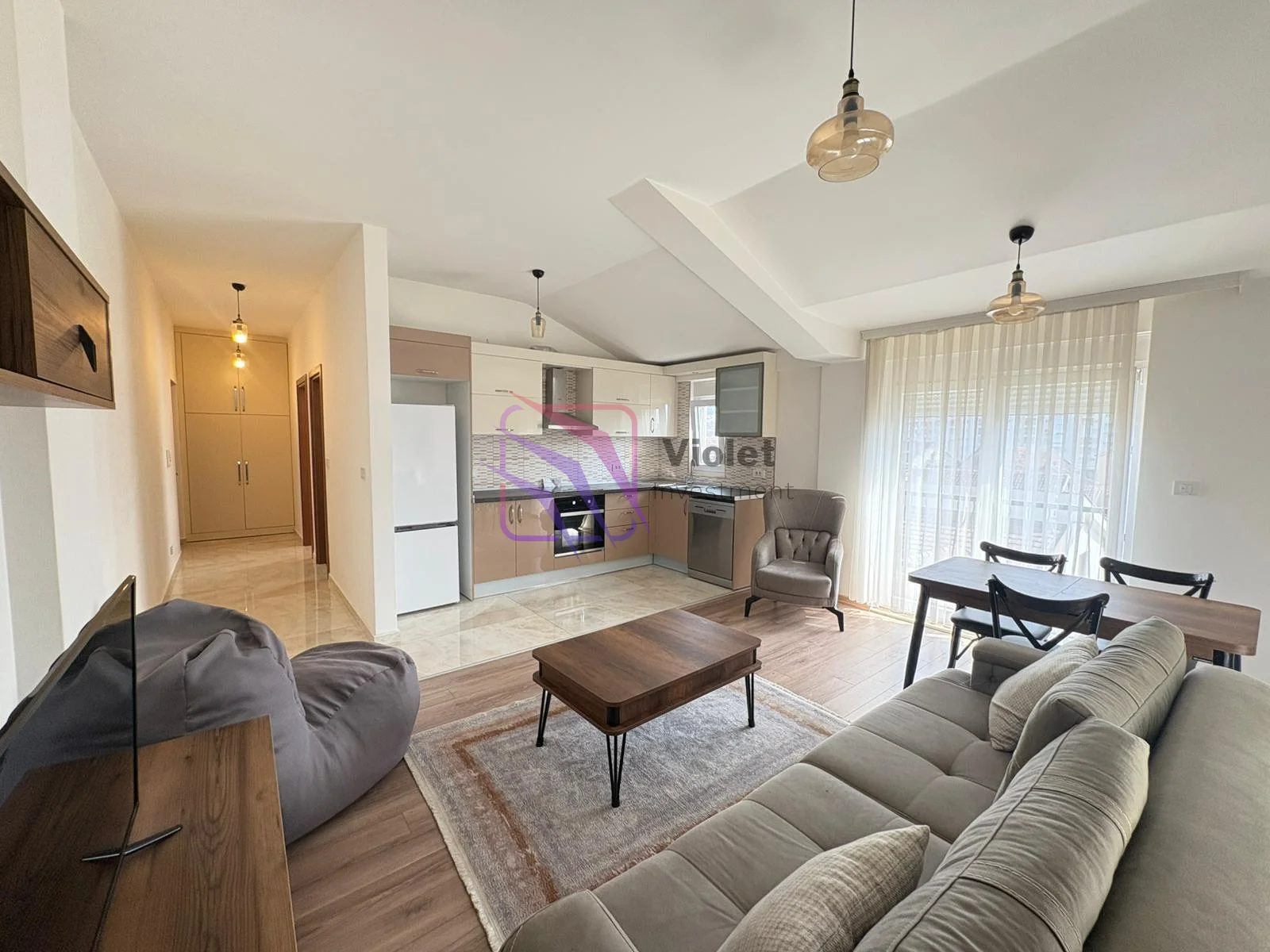 1 bedroom apartment
