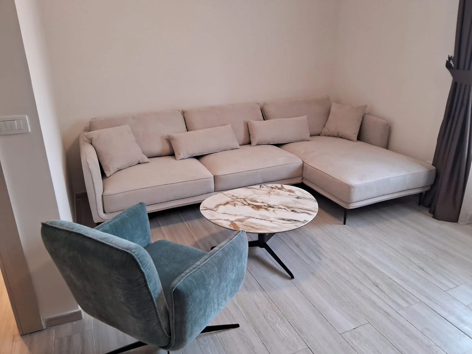 1 bedroom apartment