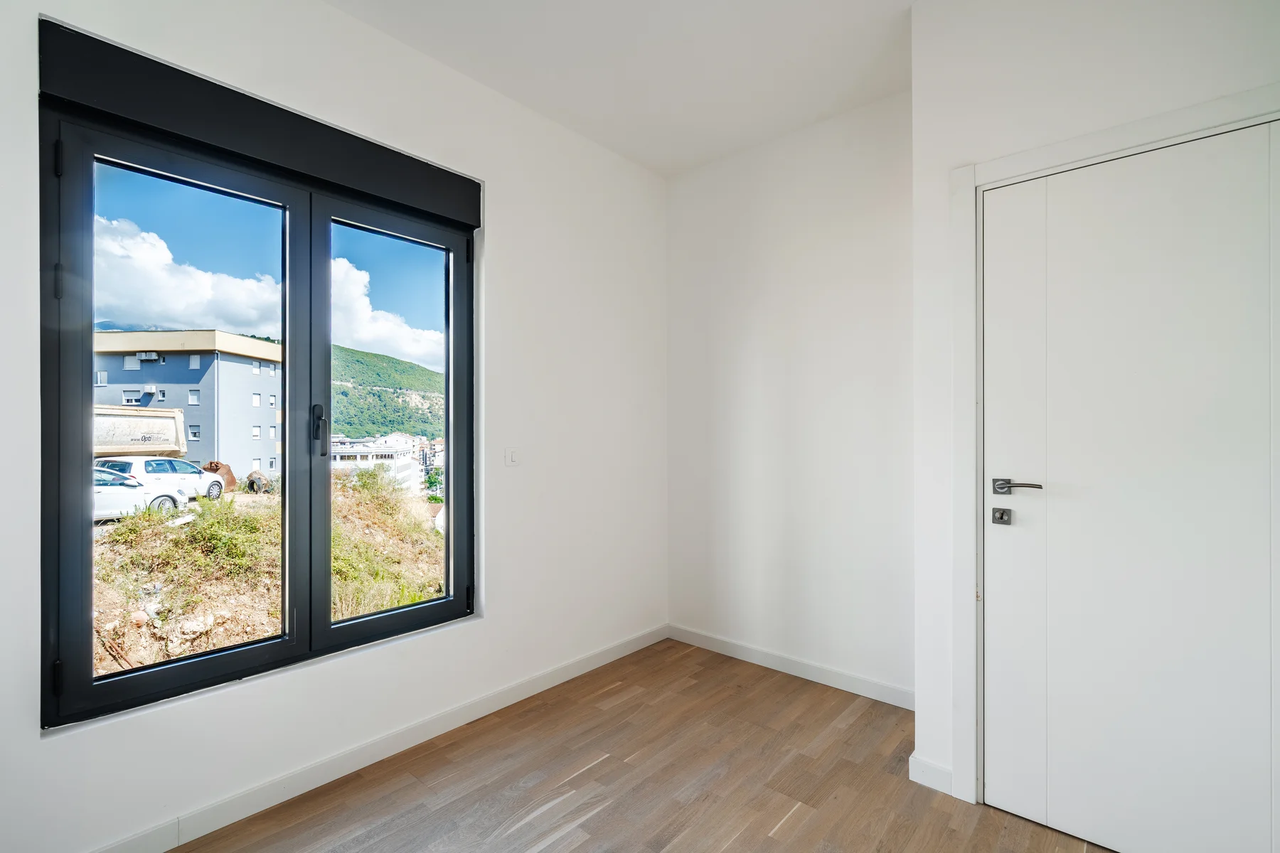 2 bedroom apartment