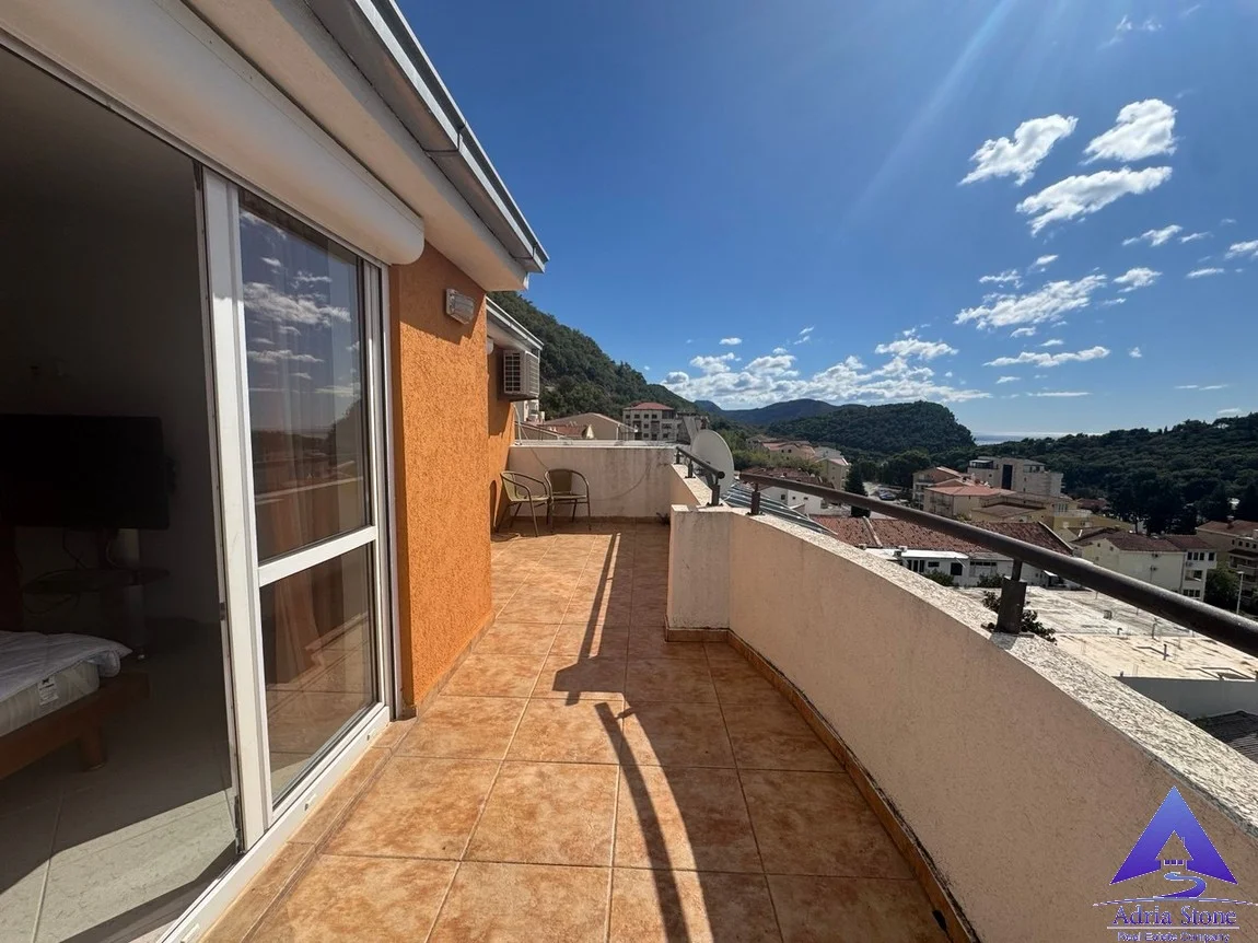 4 bedroom apartment