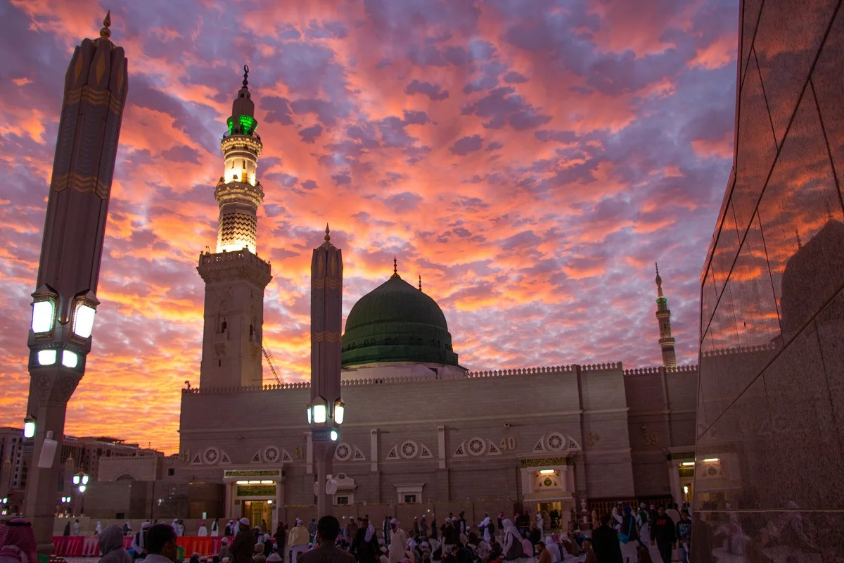 Meczet Proroka Muhammada, Masdżid an-Nabawi - Medyna/Arabia Saudyjska, Sunset Maghreb Salah