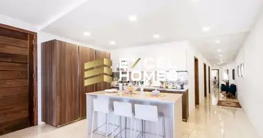 Квартира 3 спальни в Свийи, Мальта