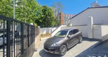 Villa 2 chambres dans Tirana, Albanie