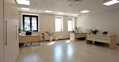 Oficina 48 m² en Minsk, Belarús