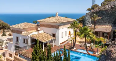 8 bedroom House in Cartagena, Spain
