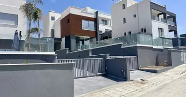 Villa 3 chambres dans Parekklisia, Chypre