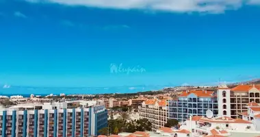 2 bedroom apartment in Arona, Spain