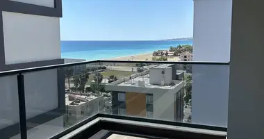 Apartamento 4 habitaciones en Mezitli, Turquía