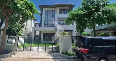 Villa 5 habitaciones en Sangkat Chrang Chamreh Muoy, Camboya