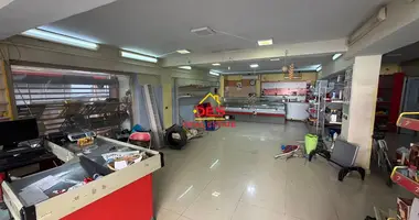 🔑🏢 BUSINESS PREMISES FOR RENT NEAR THE MOSQUE, VLORA in Bashkia Vlore, Albania