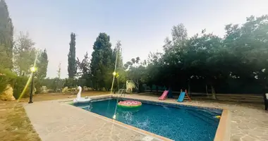 Квартира 5 спален в Пейя, Кипр