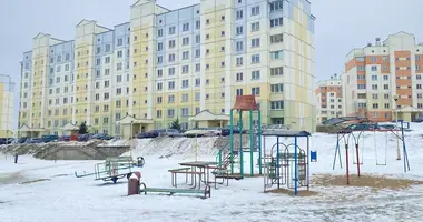 Apartamento 3 habitaciones en Slonim, Belarús