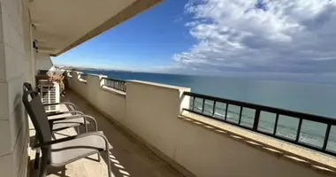 3 bedroom apartment in Urbanizacion Mil Palmeras, Spain