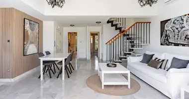 Duplex 2 bedrooms in San Pedro Alcantara, Spain
