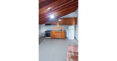 Квартира 4 комнаты в Албания