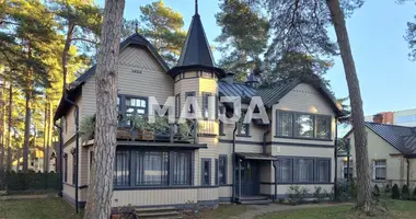 Villa 7 bedrooms in Jurmala, Latvia