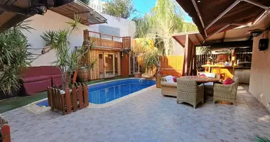 Wohnung 4 Schlafzimmer in Limassol, Zypern