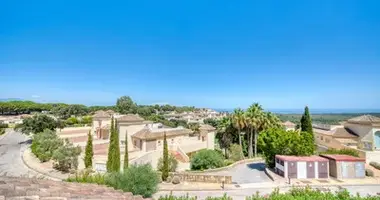3 bedroom apartment in Torrox, Spain