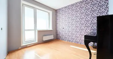 Квартира 3 комнаты в Минск, Беларусь