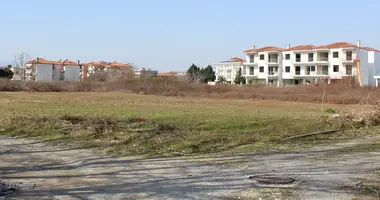 Участок земли в Peristasi, Греция