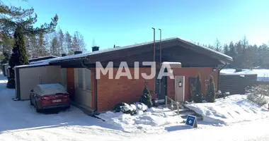 Appartement 2 chambres dans Petajasuo, Finlande