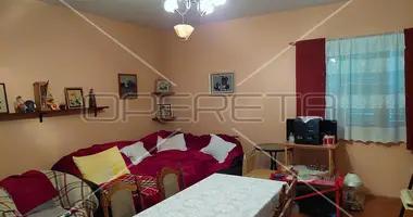 Maison dans Adamovec, Croatie