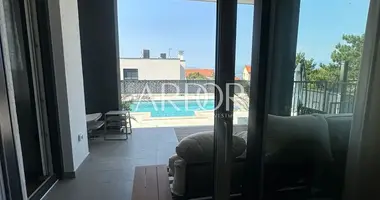 Maison 4 chambres dans Kostrena, Croatie