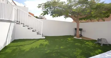 2 bedroom apartment in Miraverde, Spain