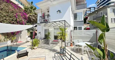 Villa 6 habitaciones en Kargicak, Turquía