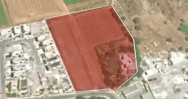 Terrain dans Empa, Chypre