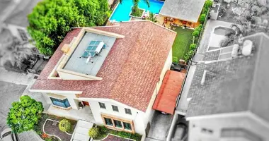 Квартира 5 спален в Като Полемидия, Кипр