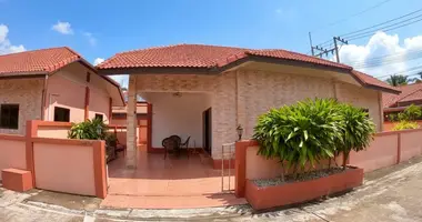 Дом 2 спальни в Huai Yai, Таиланд