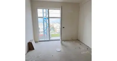 Wohnung 3 zimmer in Tirana, Albanien