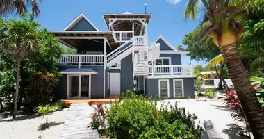 Haus 3 Schlafzimmer in Pollytilly Bight, Honduras