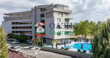 Apartamento 3 habitaciones en Nesebar, Bulgaria