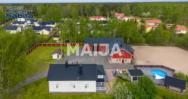 Maison dans Haukipudas, Finlande