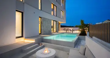 Casa 4 habitaciones en Grad Zadar, Croacia