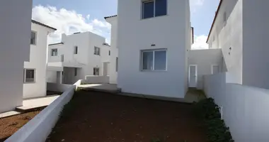 Haus 4 Schlafzimmer in Strovolos, Zypern