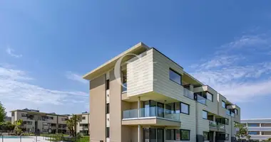 Пентхаус 3 комнаты в Desenzano del Garda, Италия